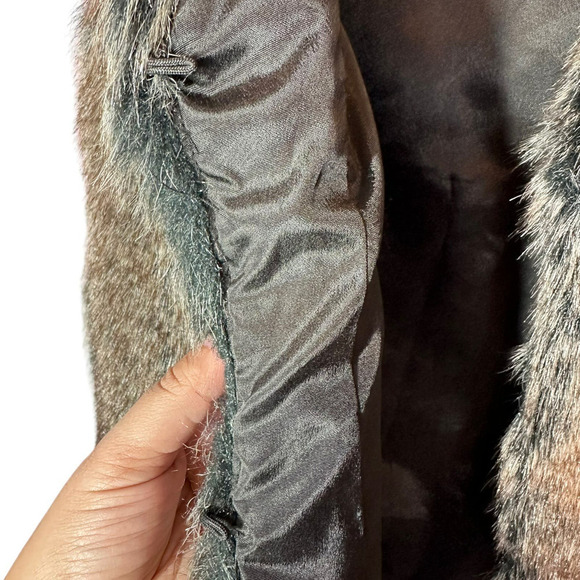Blu Spero Faux Fur Vest Mob Wife Double Hook Closure 70s Disco Size Small - Picture 5 of 6